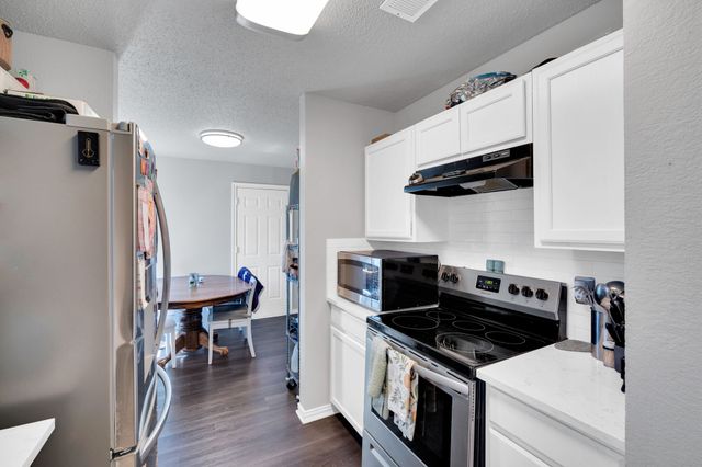 114 Janis Street, Alvarado, TX 76009