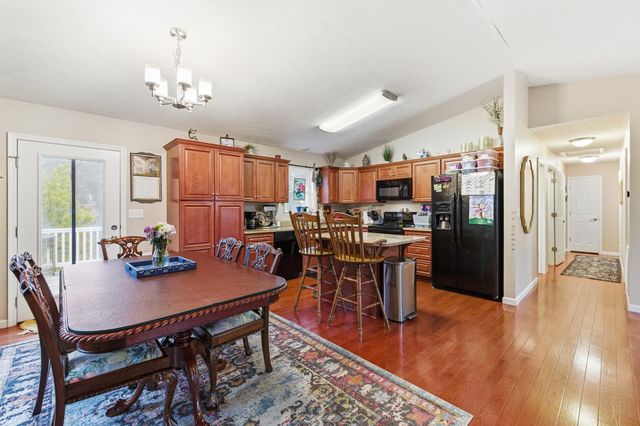 1430 MANDOLIN AVE, Grottoes, VA 24441