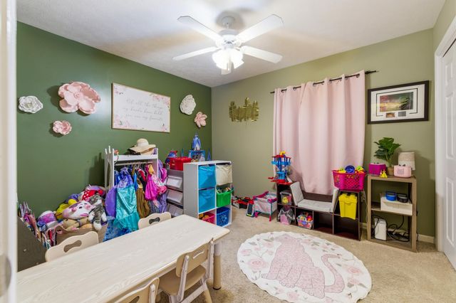 1430 MANDOLIN AVE, Grottoes, VA 24441