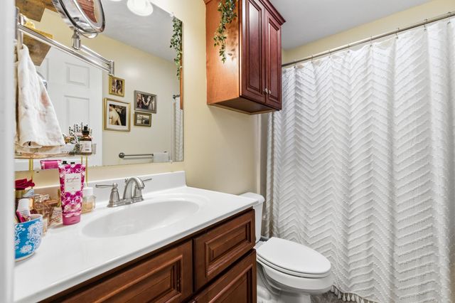 1430 MANDOLIN AVE, Grottoes, VA 24441