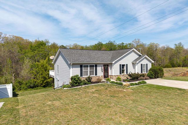 1430 MANDOLIN AVE, Grottoes, VA 24441