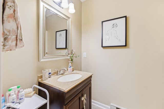 1430 MANDOLIN AVE, Grottoes, VA 24441