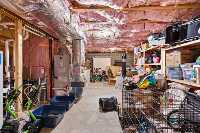 1430 MANDOLIN AVE, Grottoes, VA 24441