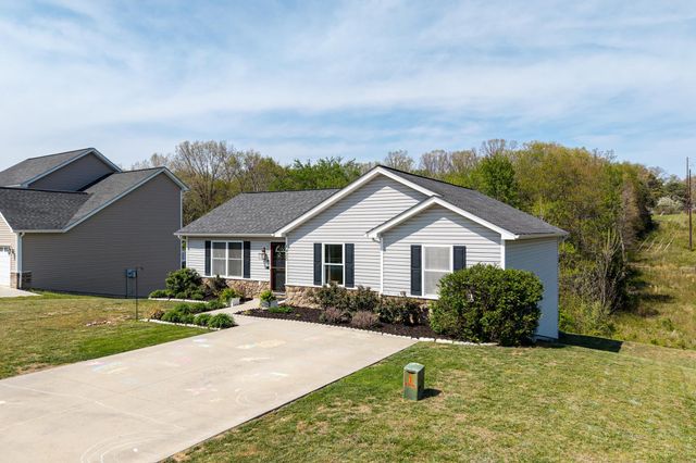 1430 MANDOLIN AVE, Grottoes, VA 24441