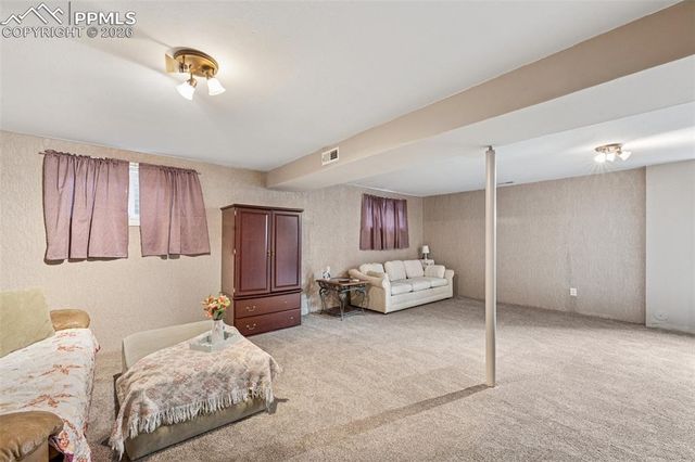 5560 Constitution Avenue, Colorado Springs, CO 80915