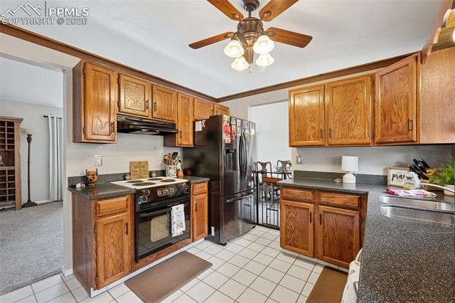 5560 Constitution Avenue, Colorado Springs, CO 80915