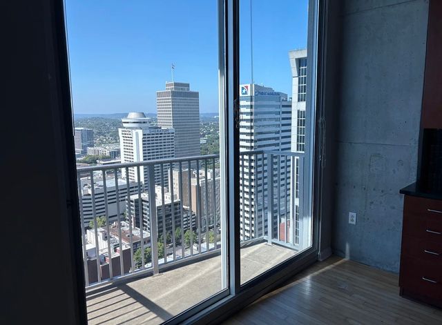 415 Church St Apt 2906, Nashville, TN 37219