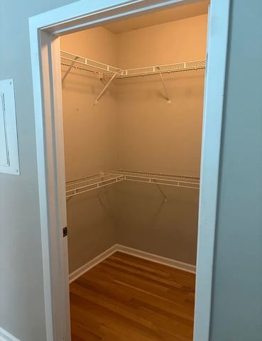 415 Church St Apt 2906, Nashville, TN 37219