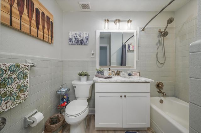 6707 WINTERSET GARDENS ROAD, Winter Haven, FL 33884