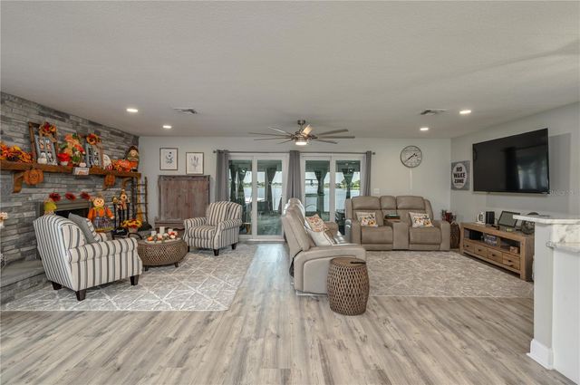 6707 WINTERSET GARDENS ROAD, Winter Haven, FL 33884