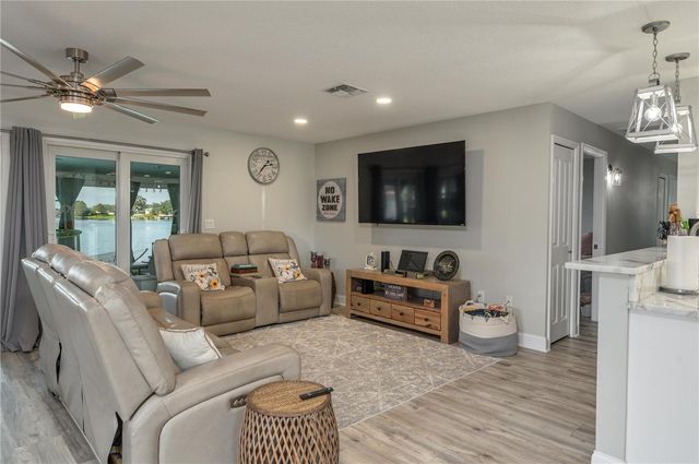 6707 WINTERSET GARDENS ROAD, Winter Haven, FL 33884