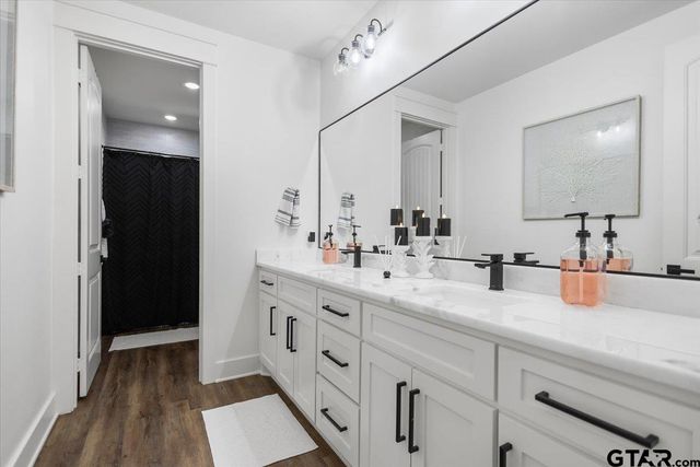 12262 Harlon, Flint, TX 75762