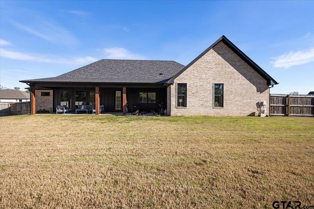 12262 Harlon, Flint, TX 75762