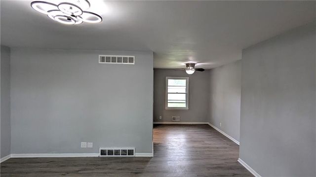 11708 E 75th Street, Raytown, MO 64138