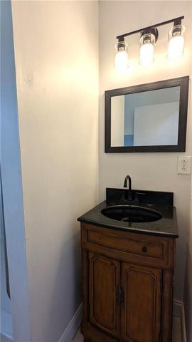 11708 E 75th Street, Raytown, MO 64138