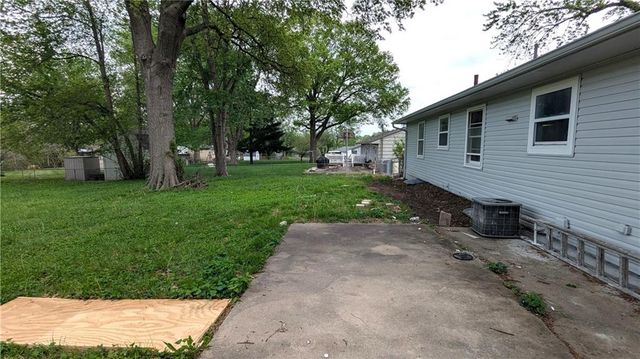 11708 E 75th Street, Raytown, MO 64138