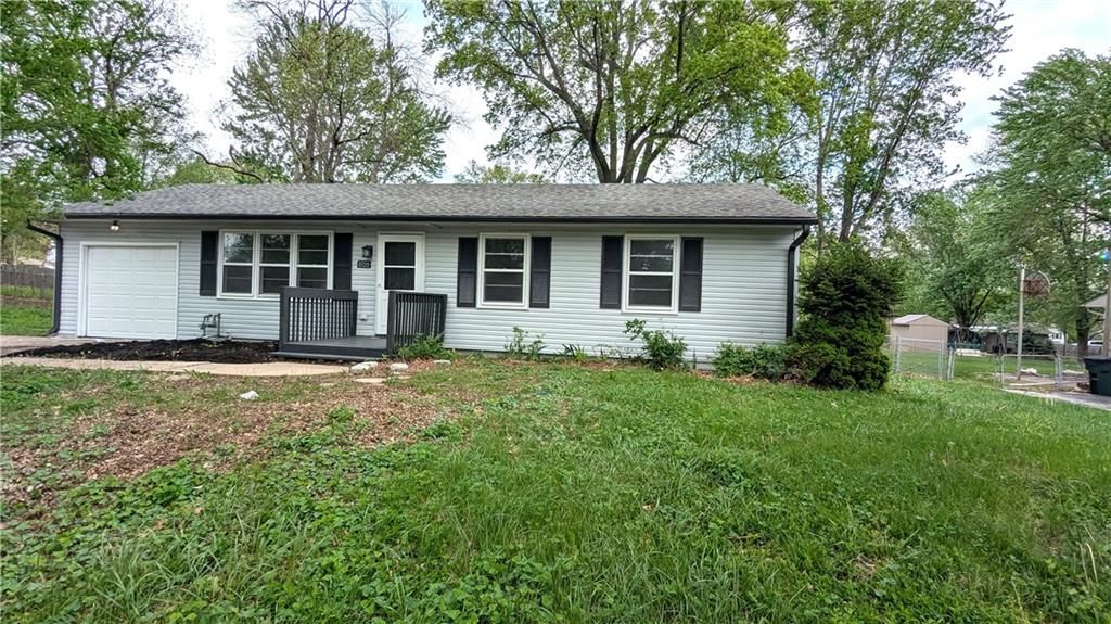 11708 E 75th Street, Raytown, MO 64138