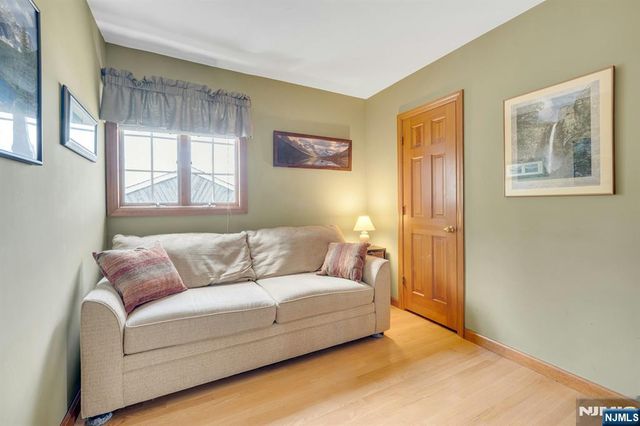 245 Coupe Place, North Arlington, NJ 07031