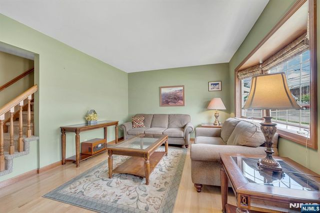 245 Coupe Place, North Arlington, NJ 07031