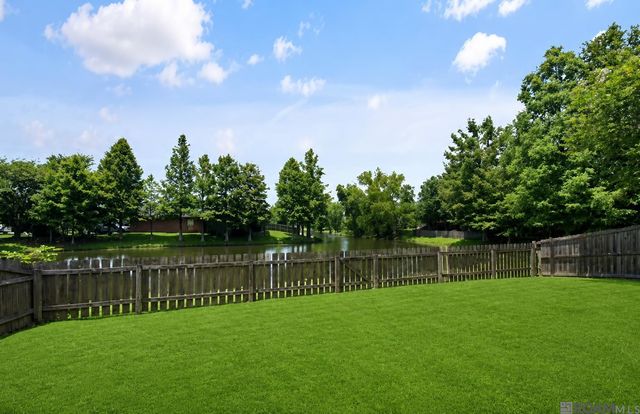 3026 Southbank Dr, Baton Rouge, LA 70810