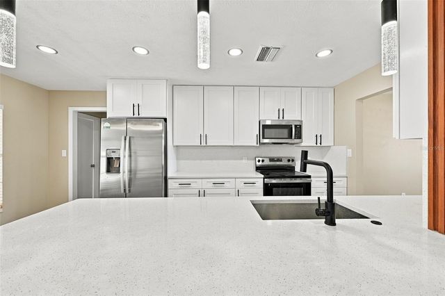 509 CLEMONS ROAD, Brandon, FL 33510