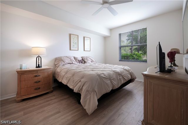 431 Valerie WAY 103, Naples, FL 34104