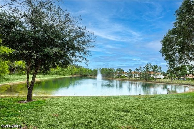 431 Valerie WAY 103, Naples, FL 34104