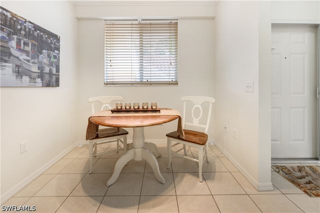 431 Valerie WAY 103, Naples, FL 34104