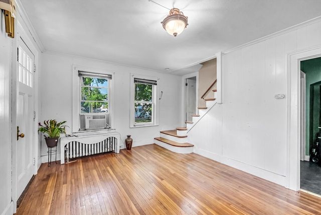307 Fountain St, Springfield, MA 01108
