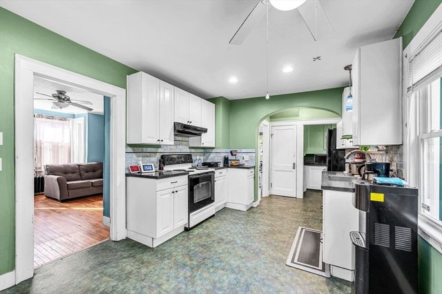 307 Fountain St, Springfield, MA 01108