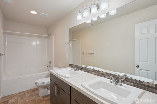2904 83rd Avenue Ct E, Edgewood, WA 98371