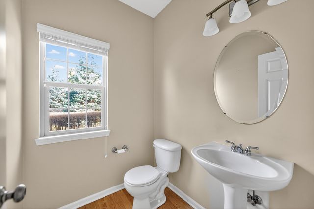 368 Kingsbury Drive, Dekalb, IL 60115