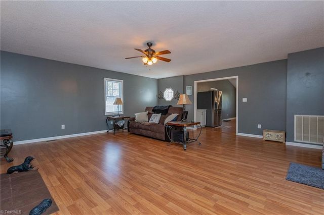 148 Odle Lane, Eden, NC 27288