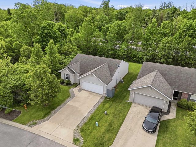 12715 Braveheart Drive, Fort Wayne, IN 46814