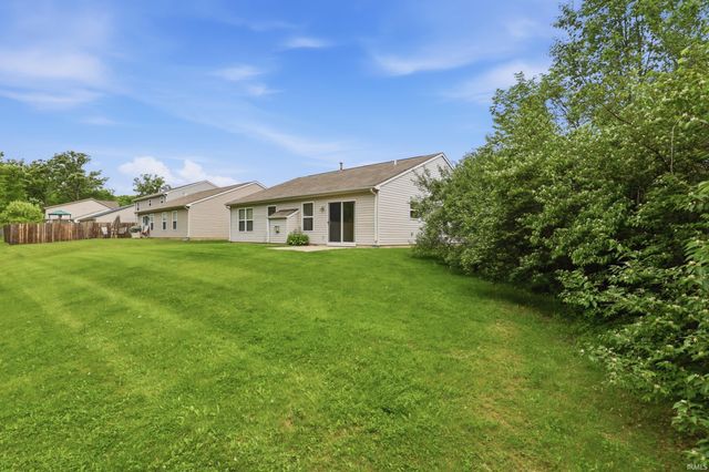 12715 Braveheart Drive, Fort Wayne, IN 46814