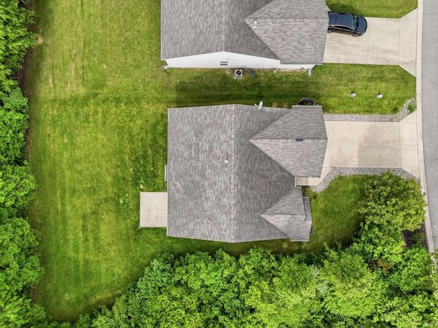 12715 Braveheart Drive, Fort Wayne, IN 46814