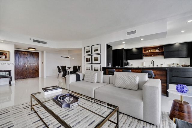 20281 E Country Club Dr 1503, Aventura, FL 33180