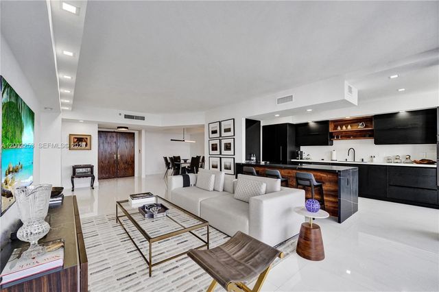 20281 E Country Club Dr 1503, Aventura, FL 33180