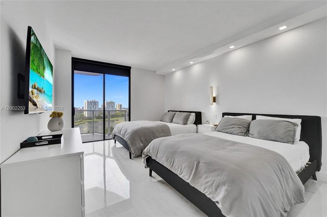 20281 E Country Club Dr 1503, Aventura, FL 33180