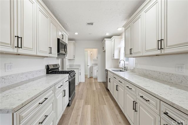 15853 Romar, Granada Hills, CA 91343