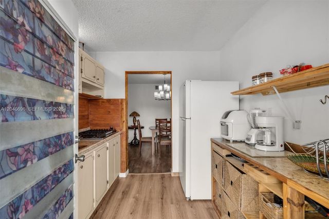 20327 NE 2nd Ave 26, Miami, FL 33179