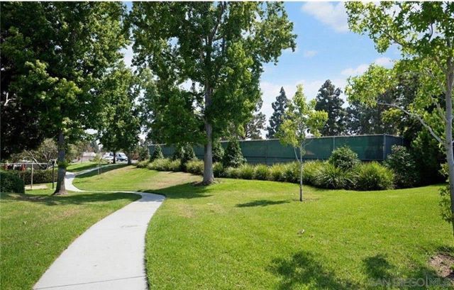 18802 Saginaw Dr, Irvine, CA 92603