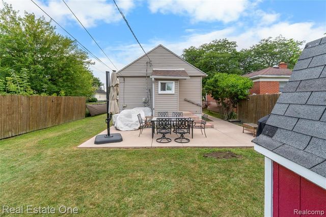 3363 16th Street, Wyandotte, MI 48192