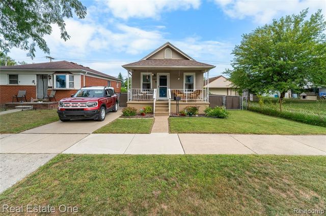 3363 16th Street, Wyandotte, MI 48192