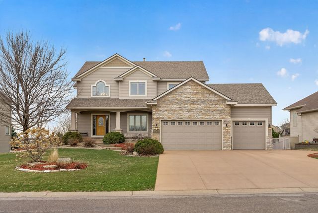 10502 Vera Cruz Drive N, Brooklyn Park, MN 55443