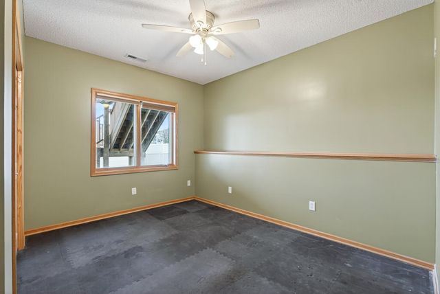 10502 Vera Cruz Drive N, Brooklyn Park, MN 55443