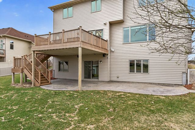 10502 Vera Cruz Drive N, Brooklyn Park, MN 55443