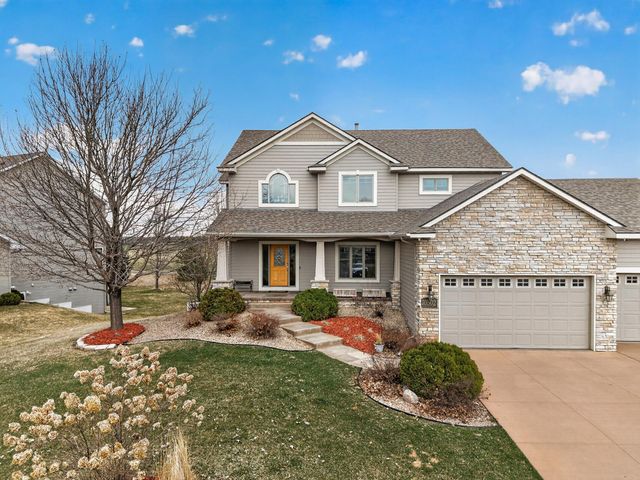 10502 Vera Cruz Drive N, Brooklyn Park, MN 55443