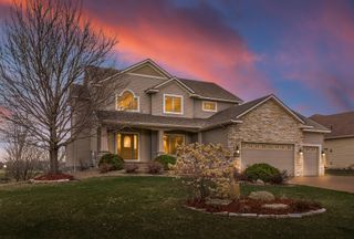 10502 Vera Cruz Drive N, Brooklyn Park, MN 55443