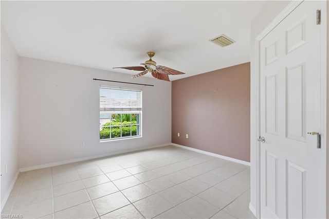 2447 Woodbourne PL, Cape Coral, FL 33991